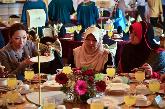 cil-graduation-2014-145