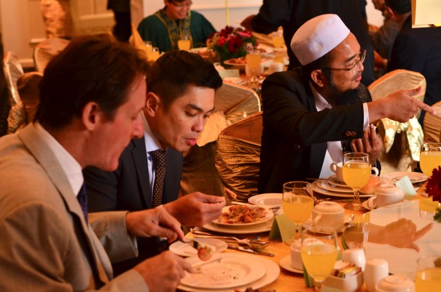 cil-graduation-2014-146